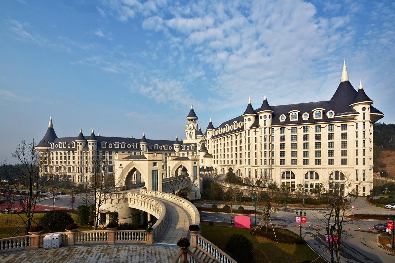 Yinrun Jinjiang Castle Hotel Anji Exteriör bild