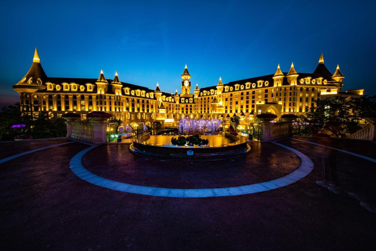 Yinrun Jinjiang Castle Hotel Anji Exteriör bild